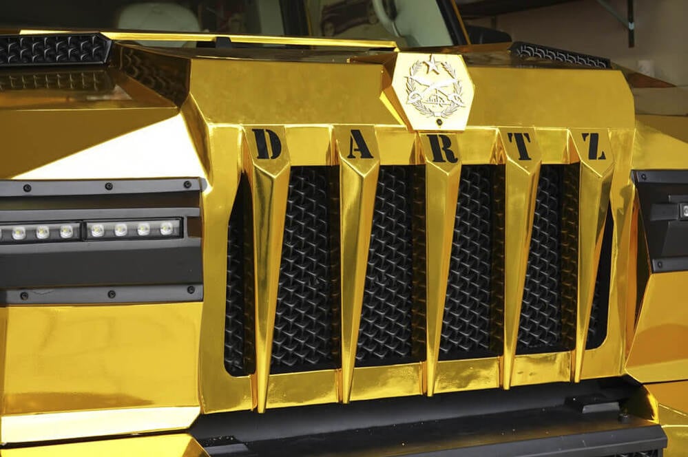 Gold DARTZ grille and Wadiyan crest on the Aladeen Edition